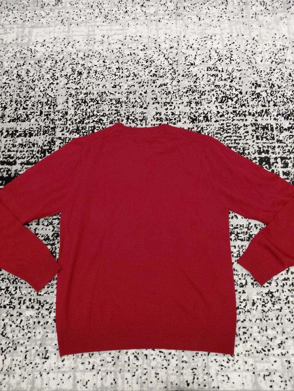 Banana Republic Men’s M Red Extra Fine Merino Wool V-Neck Sweater CC